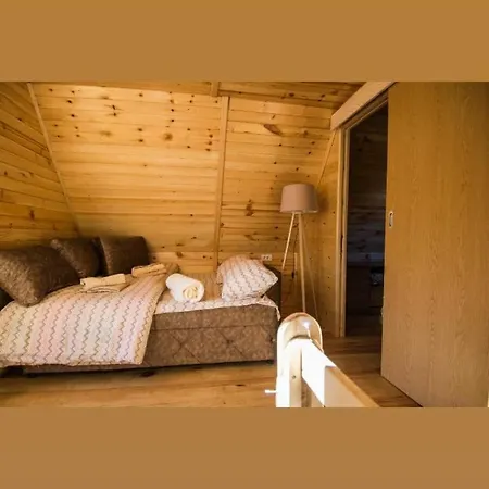 Tisina Tare Ferienhaus *